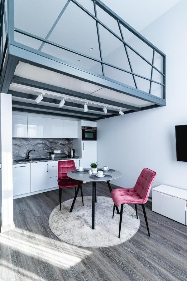 Familia Apartments ヴィリニュス エクステリア 写真