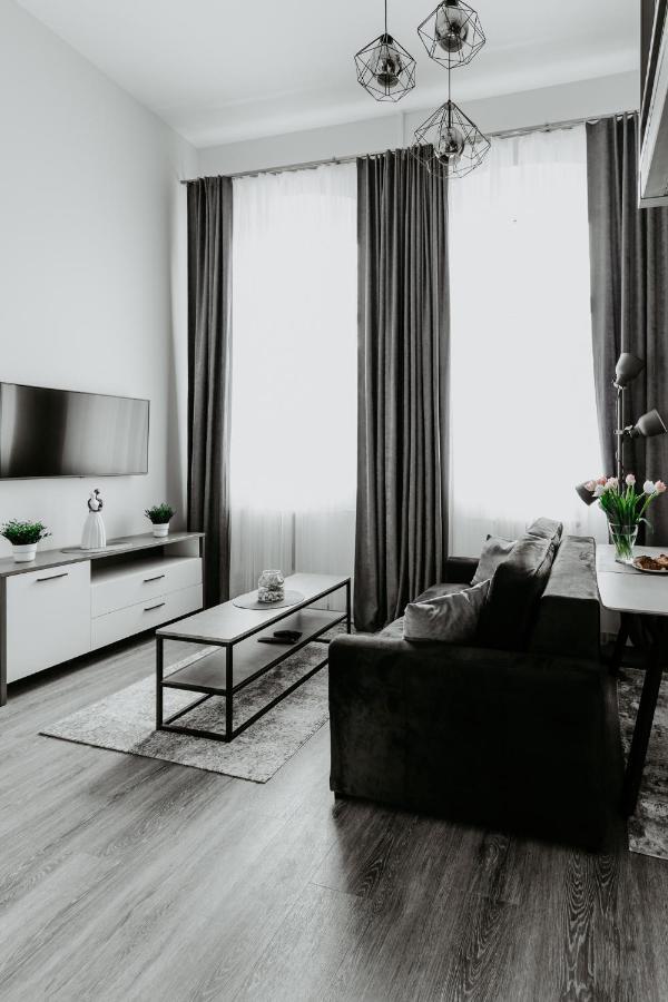 Familia Apartments ヴィリニュス エクステリア 写真